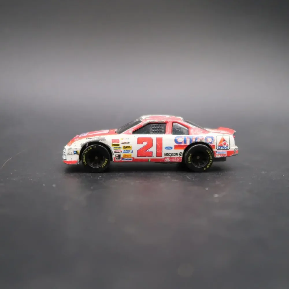 Racing Champions Diecast Cars Set of 2 1:64 Scale NASCAR #21 #6 PLEASE READ